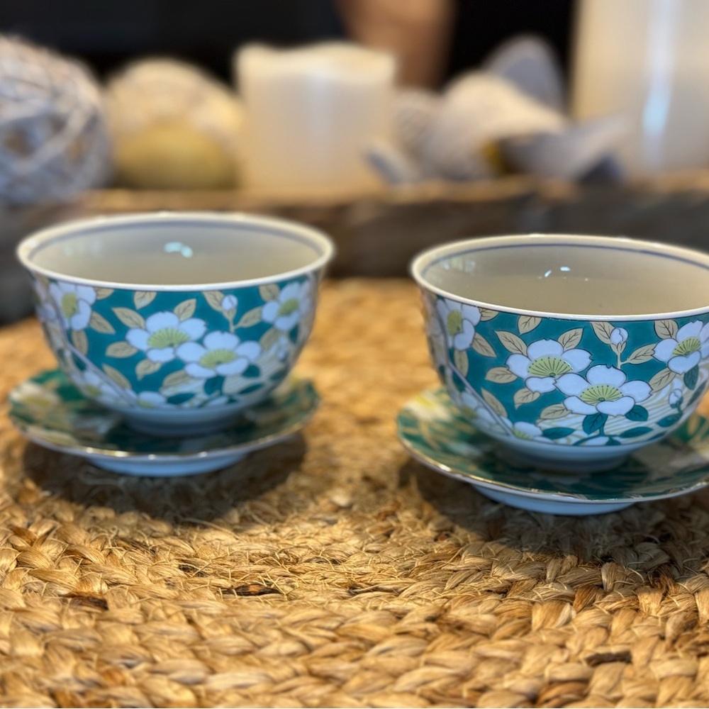 Arita-yaki/Arita Ware Cups & Saucers - 4 Items